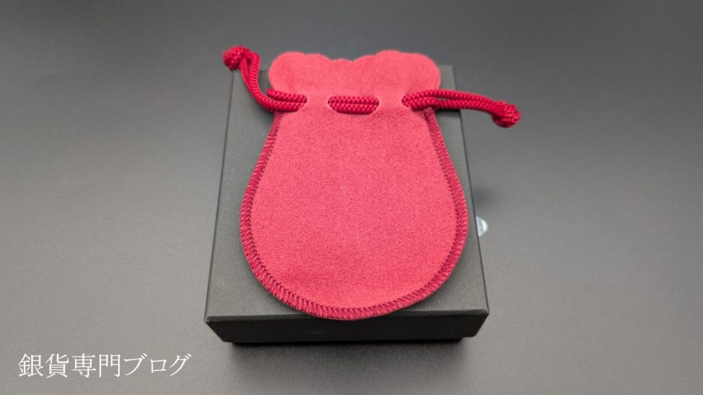 金銀の貯金箱・ギフトラッピングオプション【F2 赤系】の中身